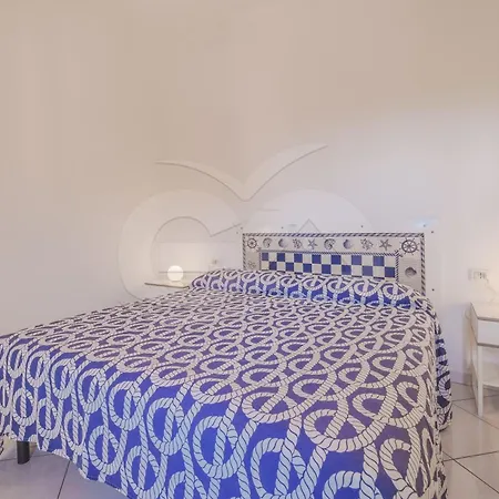 Le Conchiglie - Goelba *